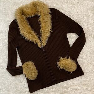 90’s vintage penny lane Sweater with Faux Fur Trim